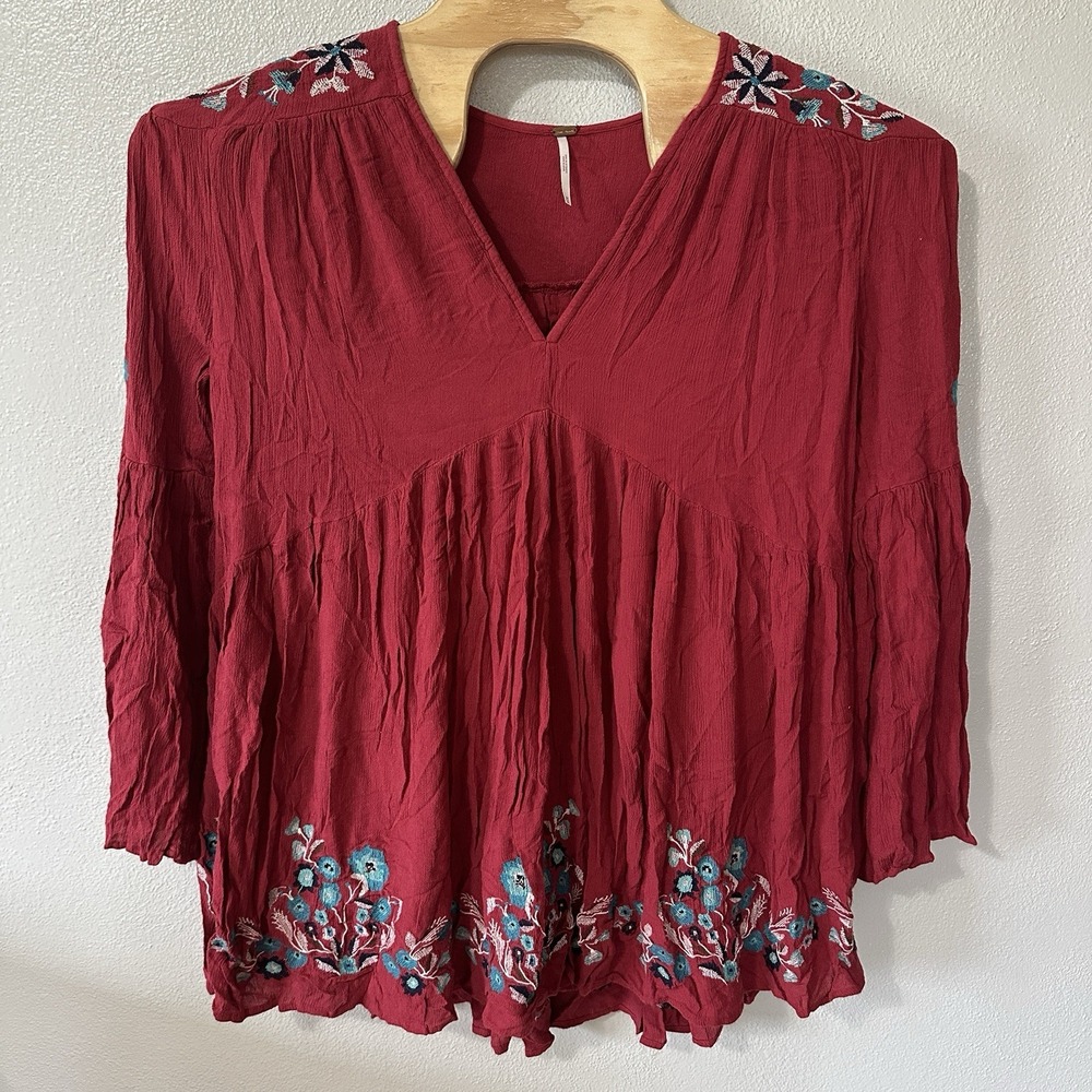 Free People Te Amo Mini Dress Sz Medium Red Floral Embroidered Boho Bell Sleeve